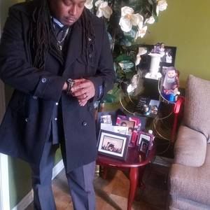 Meet your Posher, Phillip